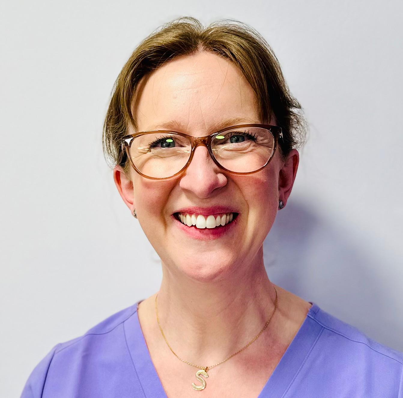 Dr Monika Cedro Reigate Orthodontist